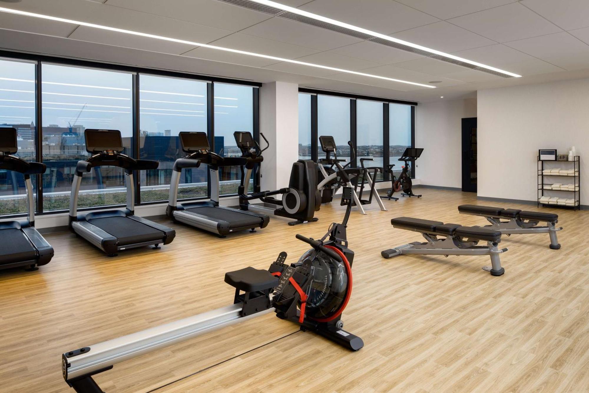 Hyatt Place Boston/Seaport District Екстериор снимка